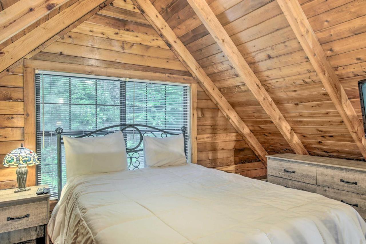 Deer Haven 5 Mi To Dtwn Blue Ridge! Holiday home Blue Ridge