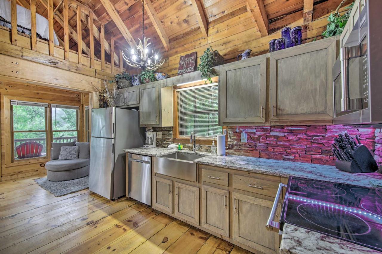 Holiday home Deer Haven 5 Mi To Dtwn Blue Ridge! *
